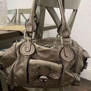 Chloe front pocket Paddington like new . Dust bag included πΌ